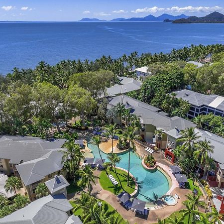 Mantra Amphora Hotel Palm Cove Exterior photo